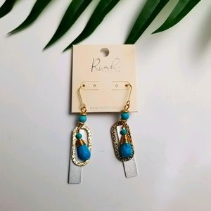 Riah Fashion Tear Drop Dangle Stone Earrin…
